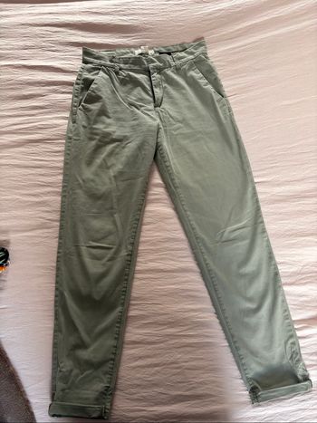 Pantalon chino kaki
