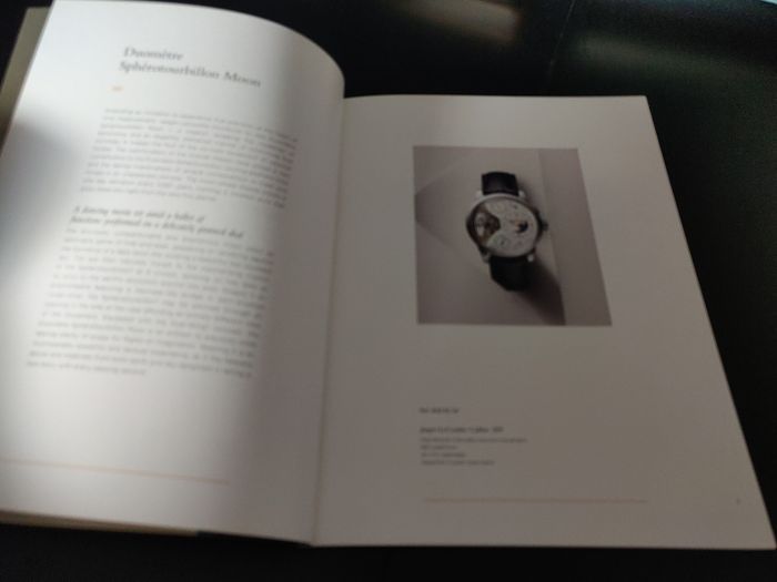 Livre catalogue Jeager LeCoultre - Tribute to Astronomy - montres - photo numéro 3