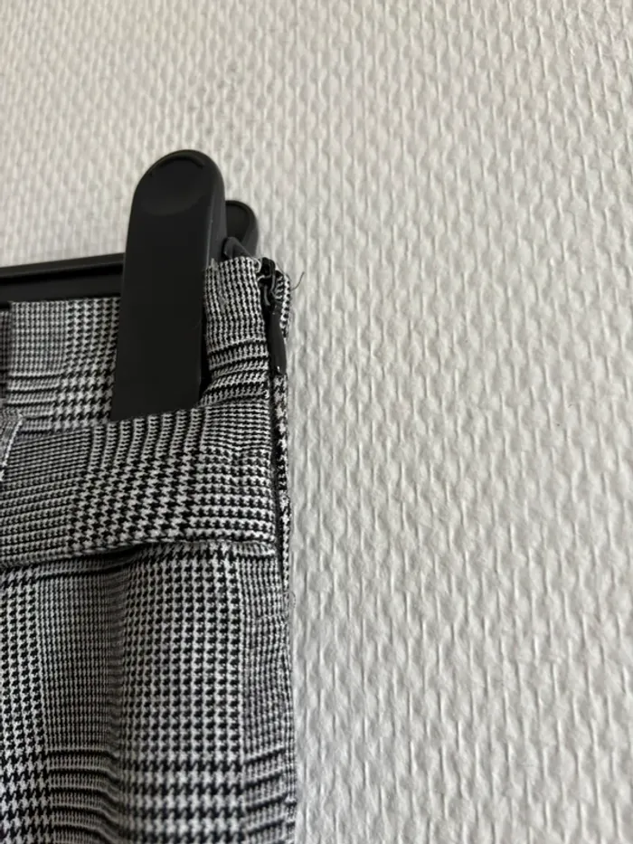Short gris à carreaux - photo numéro 4