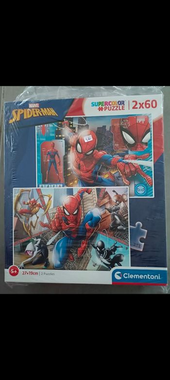 Coffret de 2 puzzles Spiderman de 60 pièces
