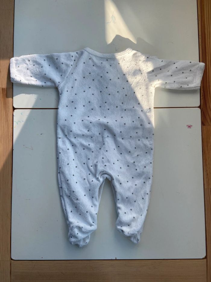 Pyjama 1 mois - photo numéro 3