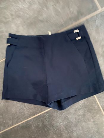 Short Bershka Taille 38