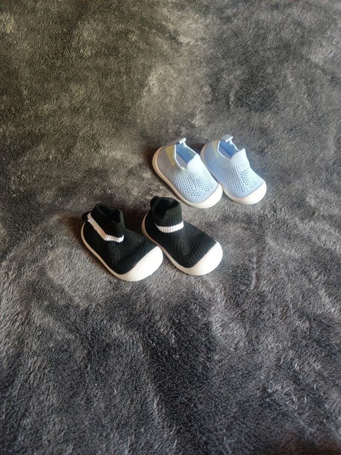 Lot chaussures bébé T20 (9-14 mois) neuves