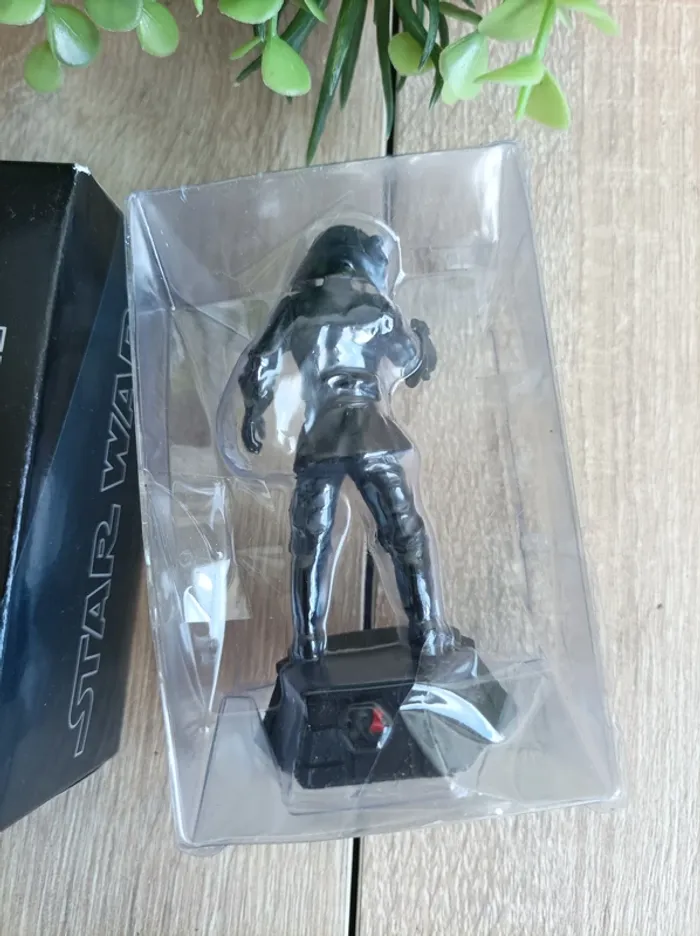 Figurine pièce d'échecs Imperial Navy Trooper Star Wars Altaya - photo numéro 3
