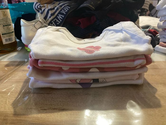 Lot de 6 body ML petit bateau fille 9 mois