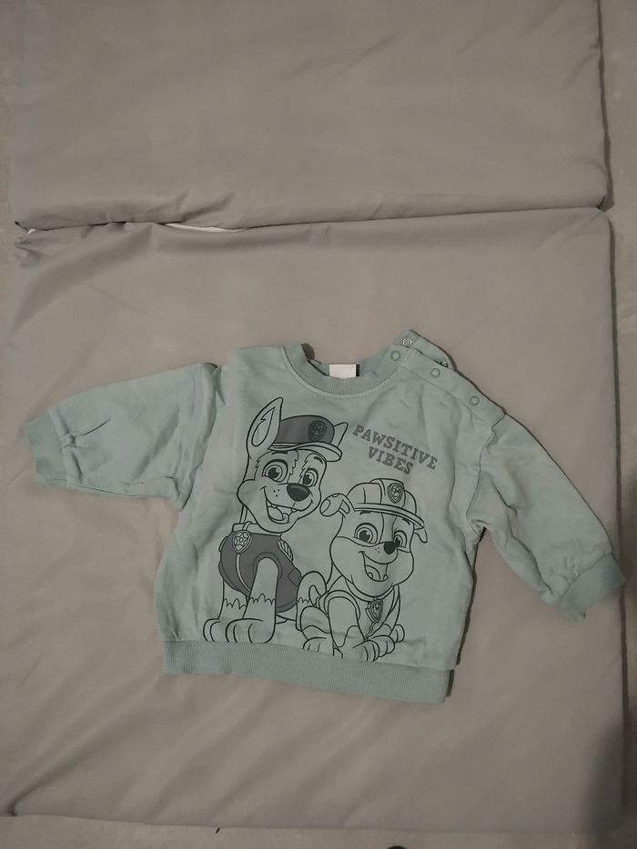 Pull bleu clair