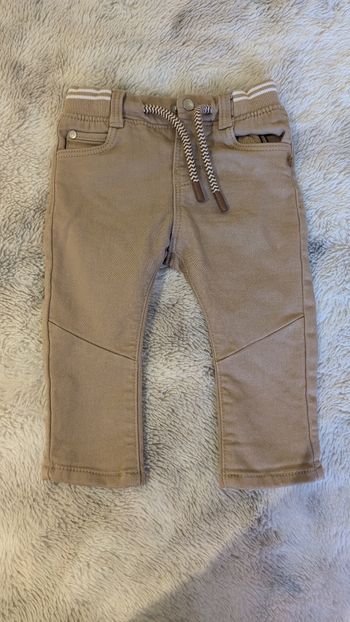 Pantalon Obaïbi taille 6 mois 