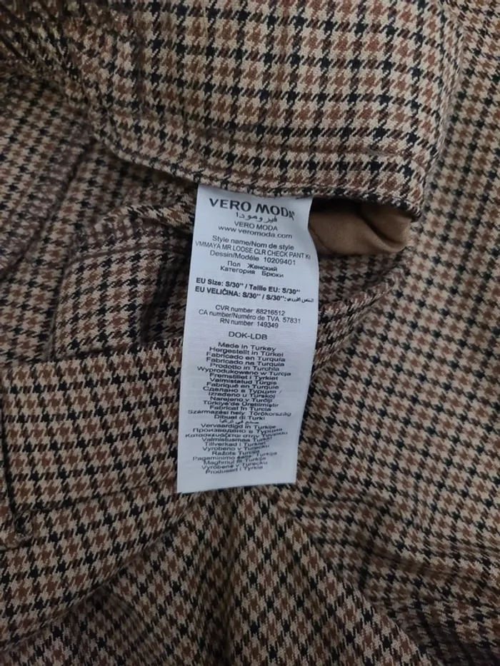 Pantalon à carreaux - photo numéro 4