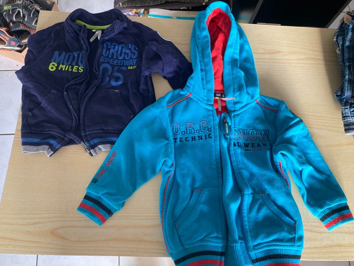 Gros lot vêtement 2 ans garcon 25pcs lot à 20 - photo numéro 3