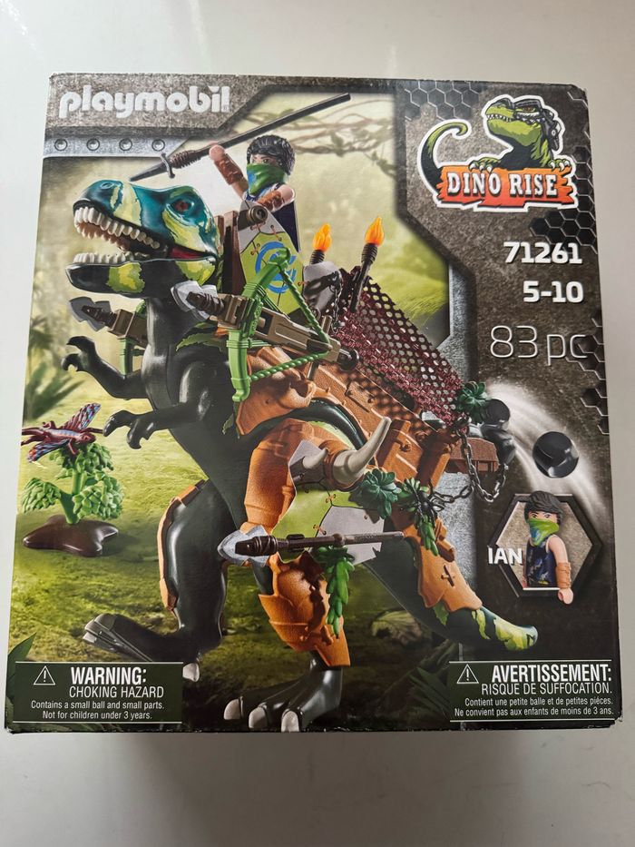 Playmobil tyrannosaure et soldat