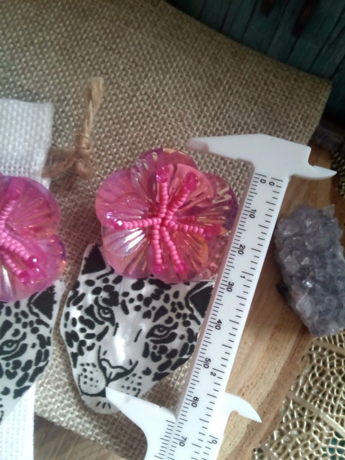 Boucles d'oreilles léopards et magnolias - photo numéro 2