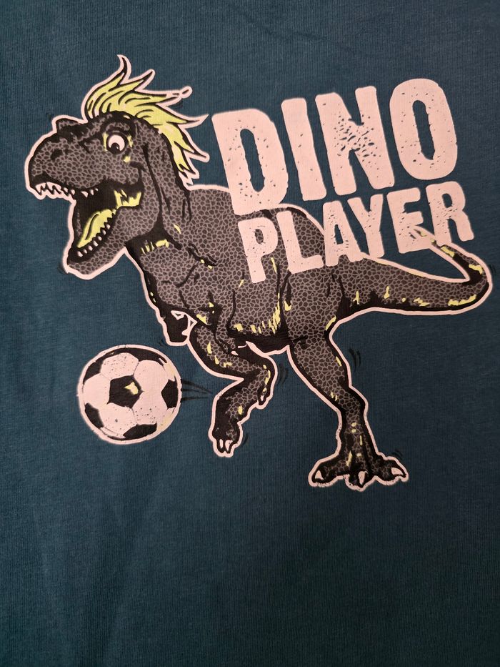 TEE-SHIRT GARÇON MOTIF DINOSAURE 🦖 TAILLE 4ANS MARQUE LA HALLE - photo numéro 2
