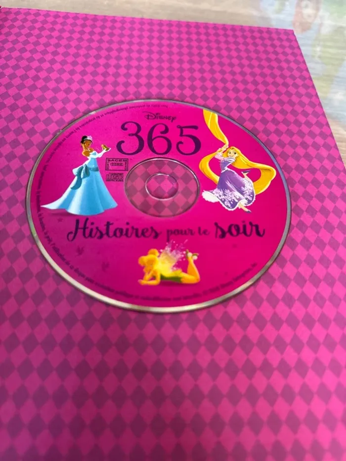Livre et CD 365 histoires pr le soir - princesses et fées - photo numéro 2