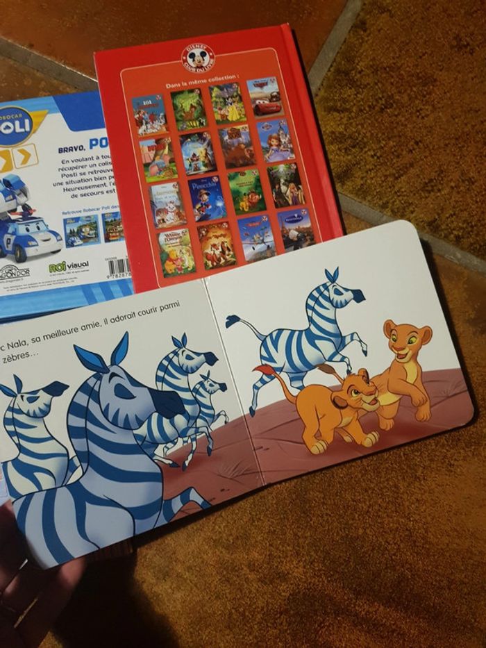 Lot de 4 livres enfant divers Disney cars robocar - photo numéro 8