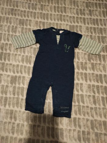 Ensemble combinaison dinosaure marine et vert in extenso 3 mois