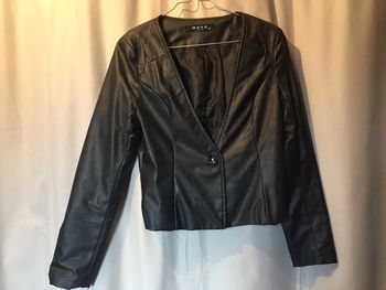 Veste noir cintré imitation cuir