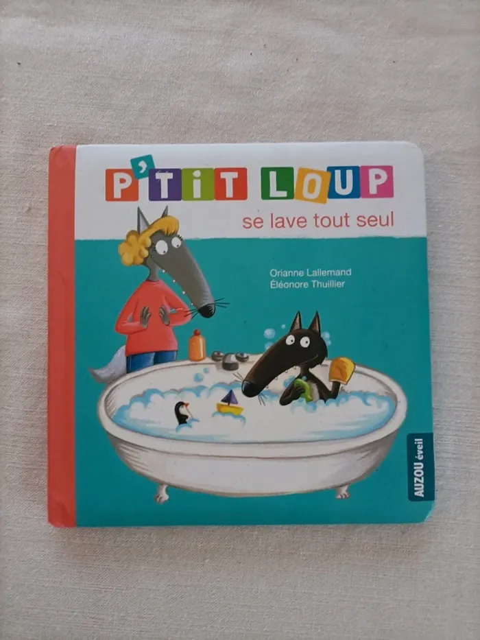 Livre P'tit Loup se lave tout seul