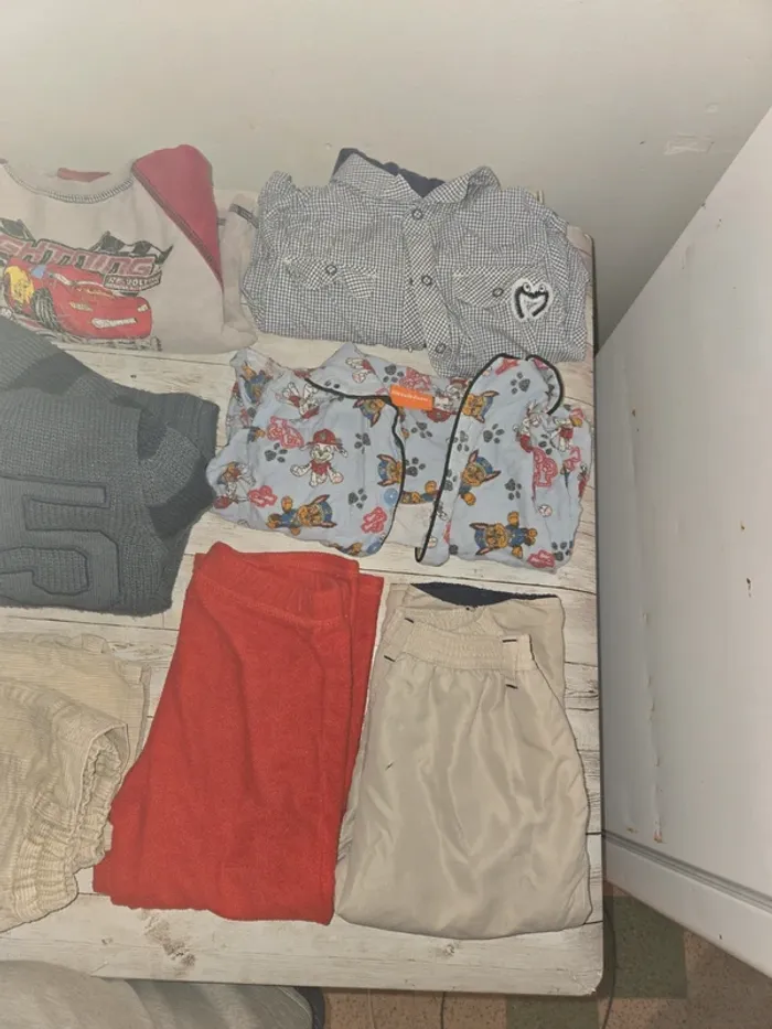 Gros lots de 24 mois garçons - photo numéro 2
