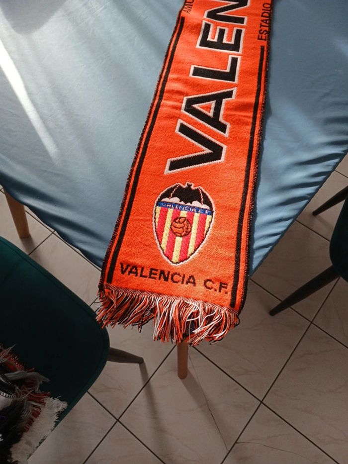Écharpe foot FC Valence Espagne espana - photo numéro 2
