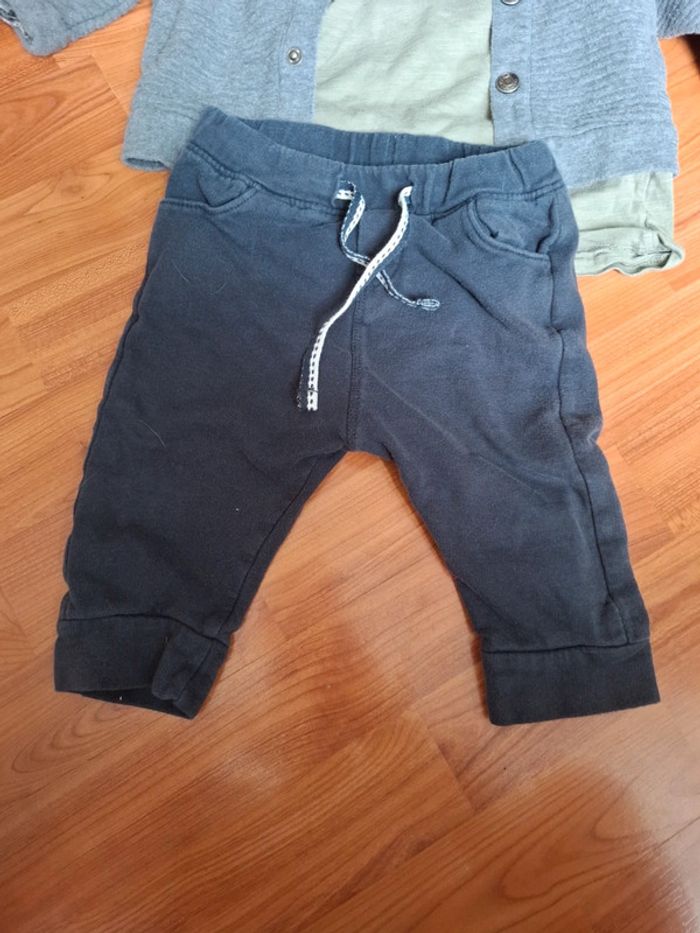 Ensemble veste Tee-shirt pantalon jogging - photo numéro 2