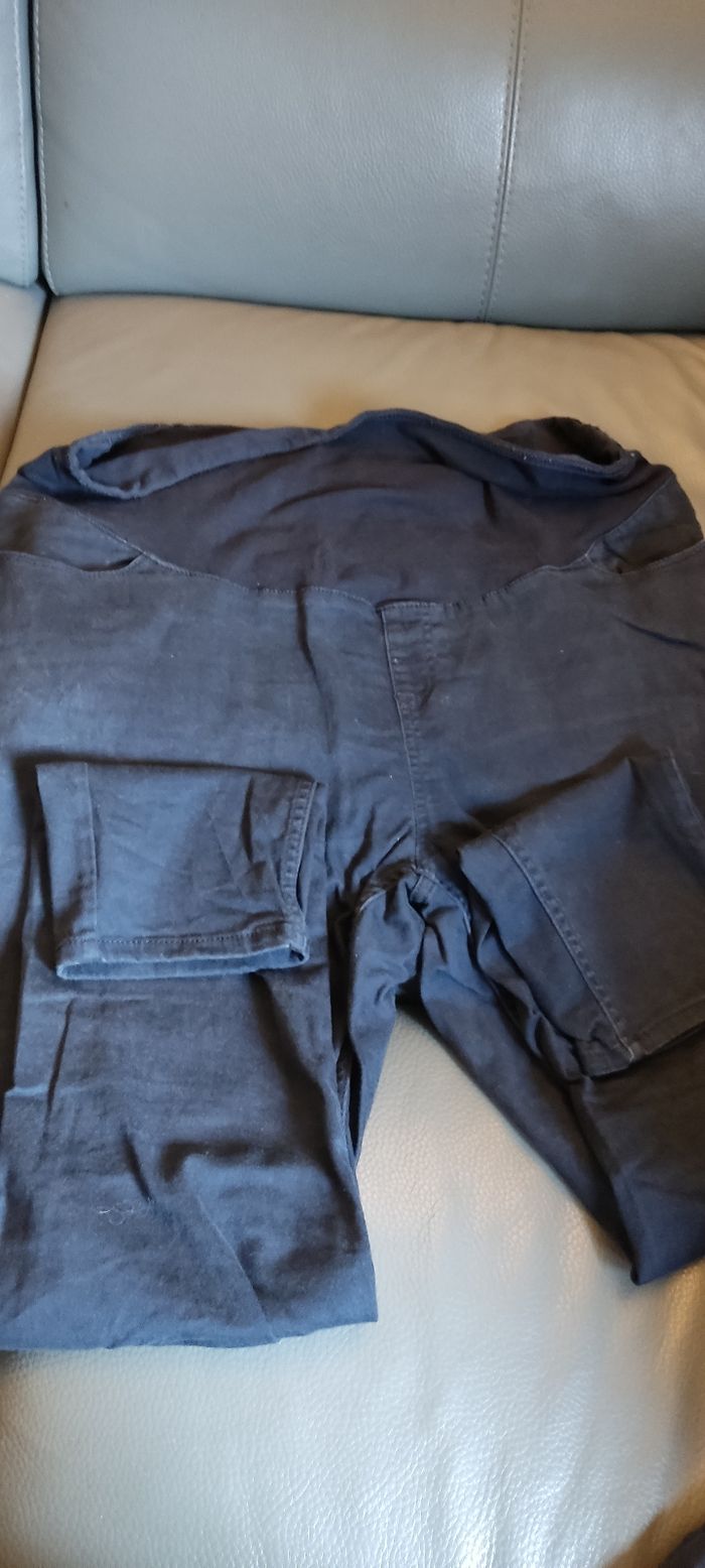 Lot vêtements grossesse taille 46 48 - photo numéro 7