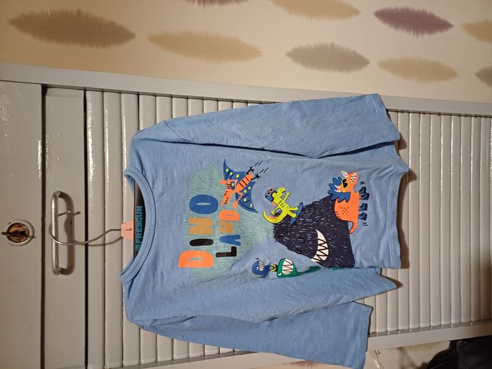 2 tee shirts manches longues garçons Taille 6 ans - photo numéro 2