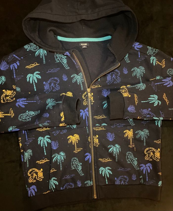 lot de deux hauts garçon taille 10 ans - photo numéro 3