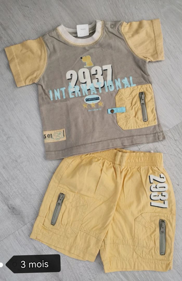 Ensemble 3 mois garçon
T-shirt et short