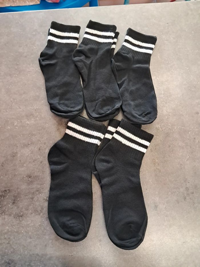 Paire de chaussettes garçon 31/34 neuve