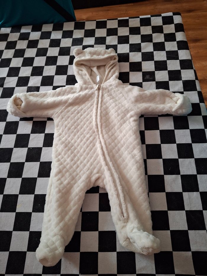 Lot de vêtements 3 mois (hiver) - photo numéro 8