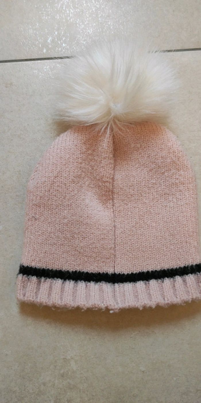 Bonnet - photo numéro 2