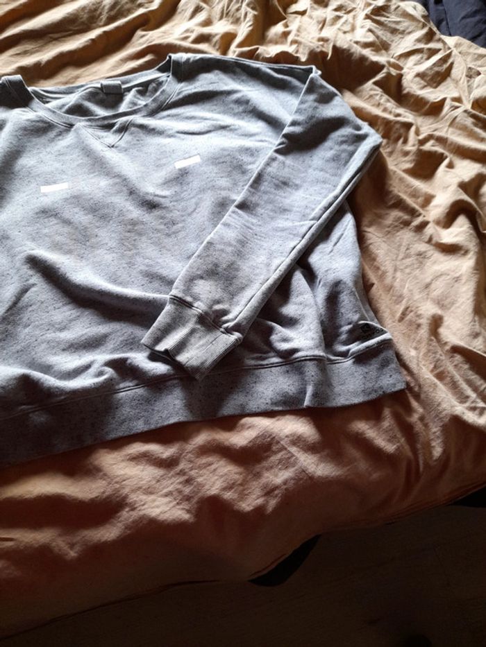 Sweat - photo numéro 2