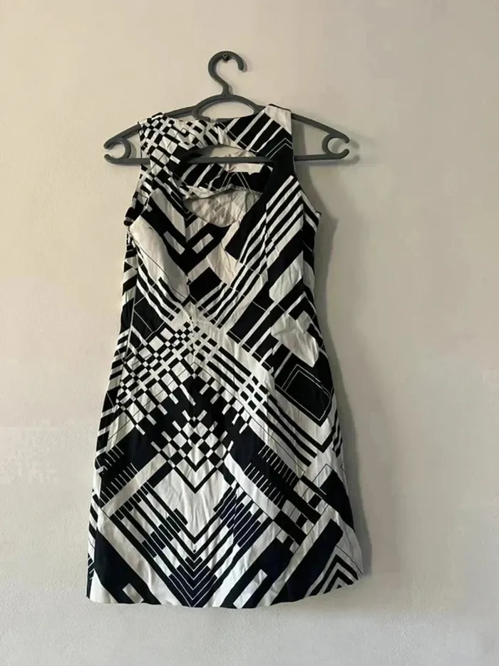 Robe courte - Taille S - photo numéro 7