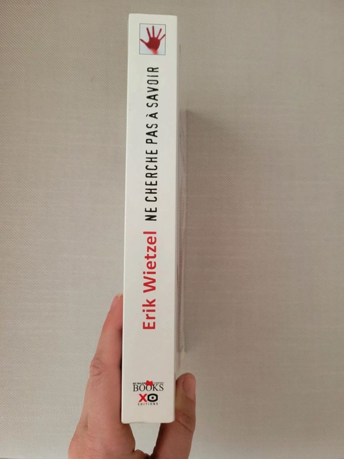 Livre " Ne cherche pas à savoir " de Erik Wietzel - photo numéro 3
