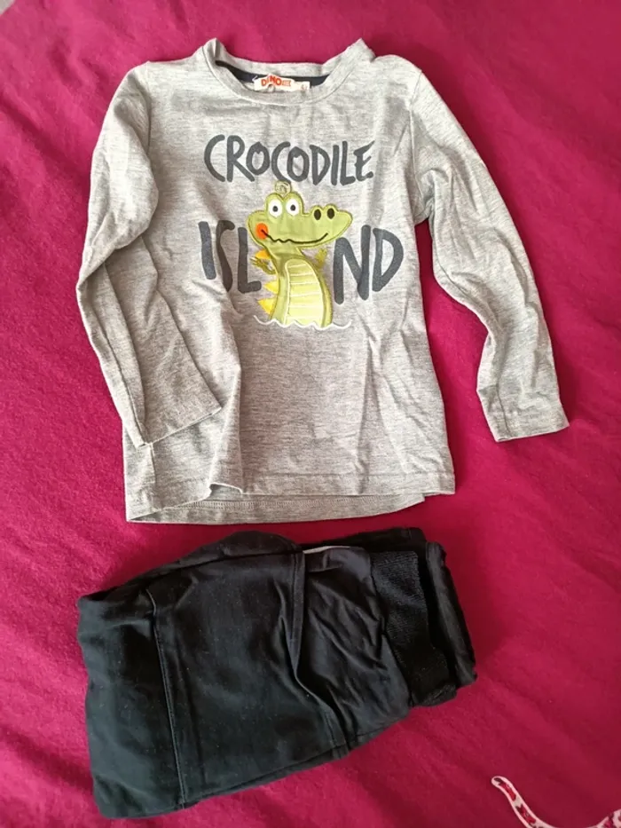 Ensemble jogging 4 ans