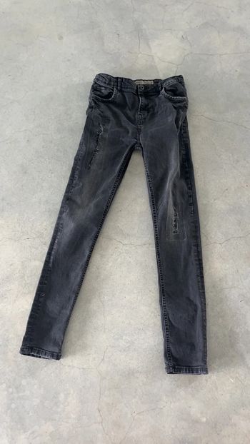 Jean skinny garçon 12 ans comme neuf