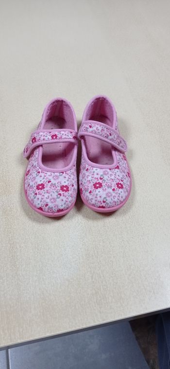 Chaussons pointures 30