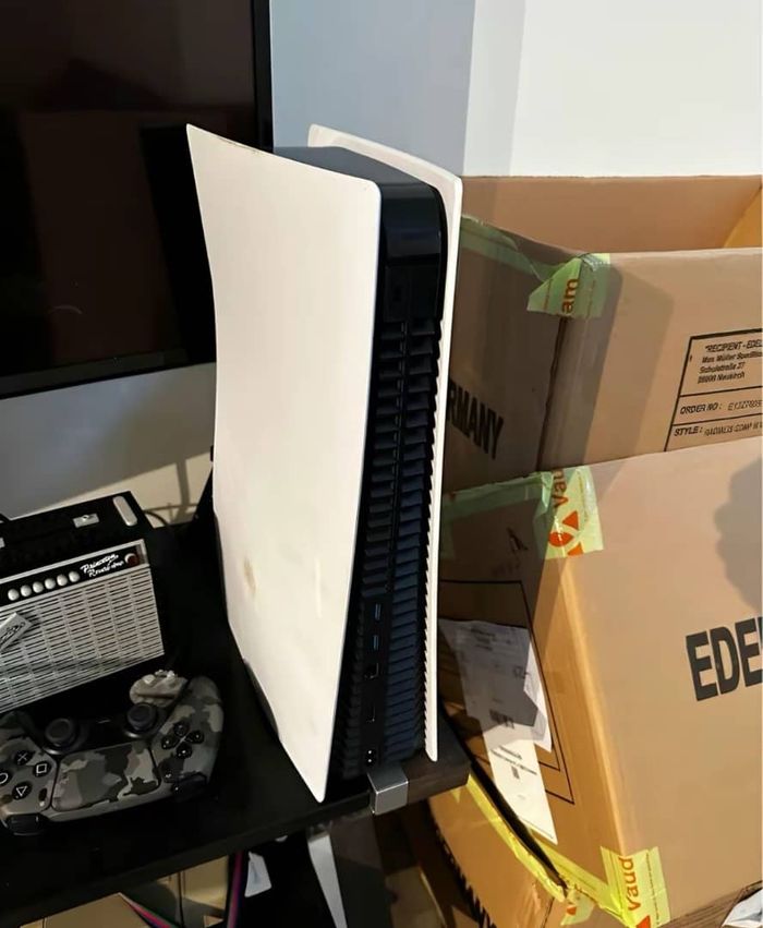 PlayStation 5 - photo numéro 2