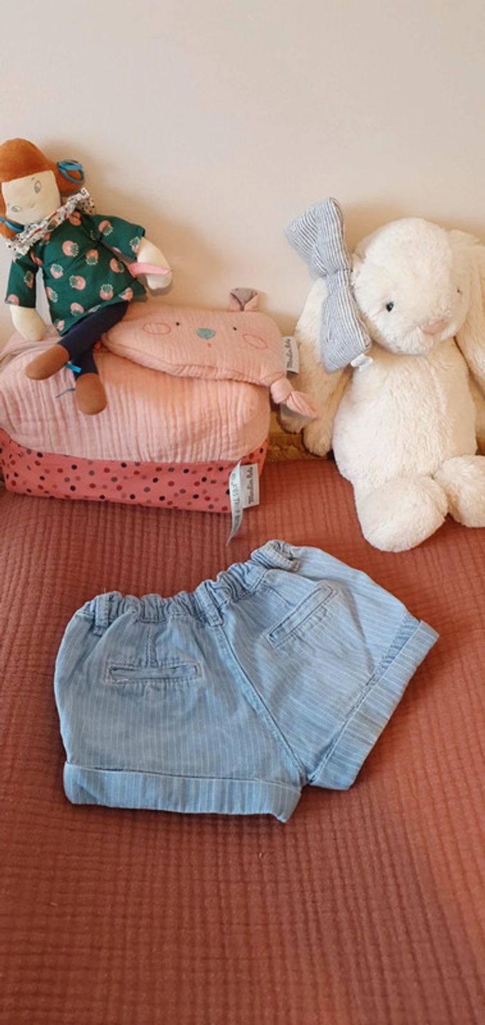 Short en jean Zara Baby taille 3 / 6 mois - photo numéro 4