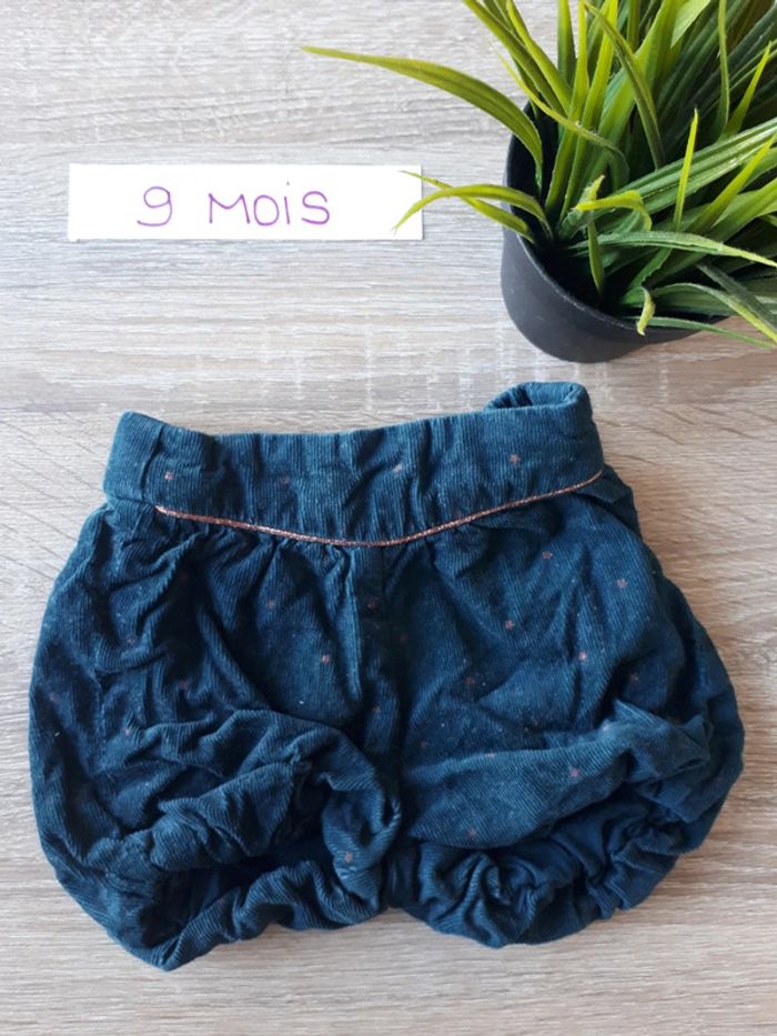 Short 9 mois