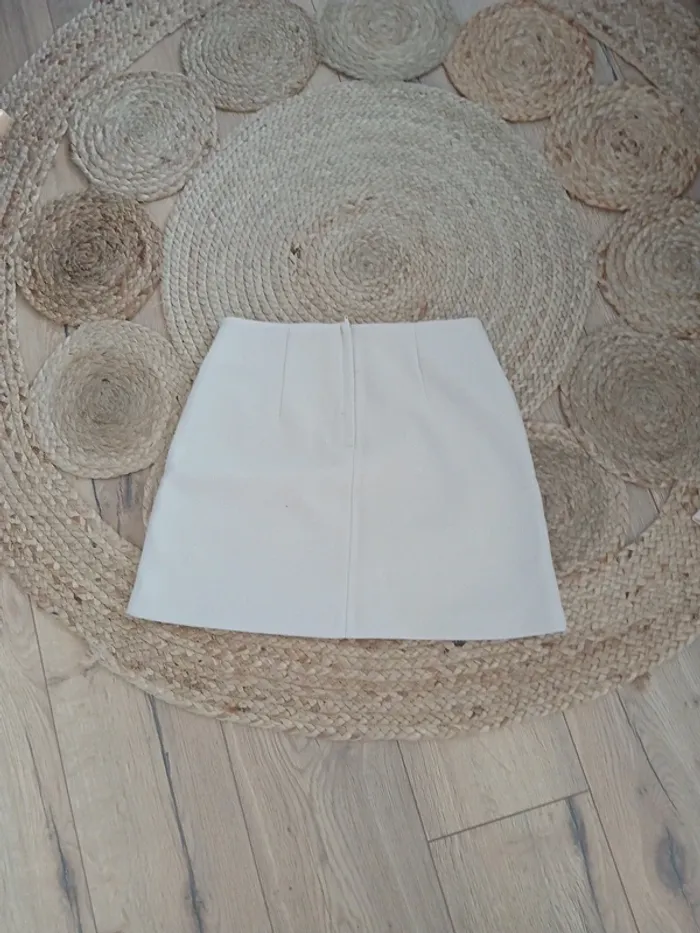 Jupe beige - photo numéro 2