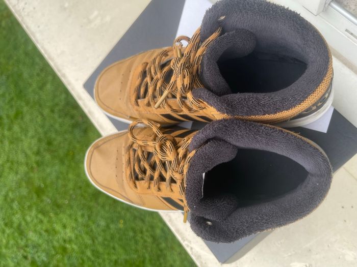 Basket adidas taille 46 - photo numéro 5