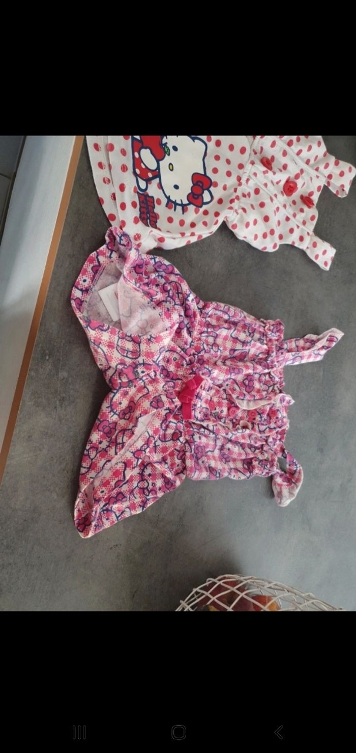 Lot deux vetement hello kitty - photo numéro 4