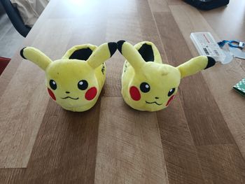 Chaussons pikachu 