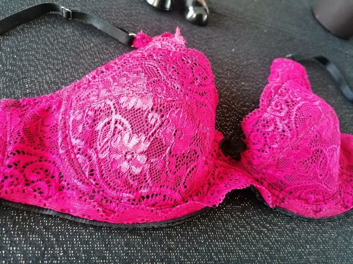 Soutien gorge taille 85B - photo numéro 7