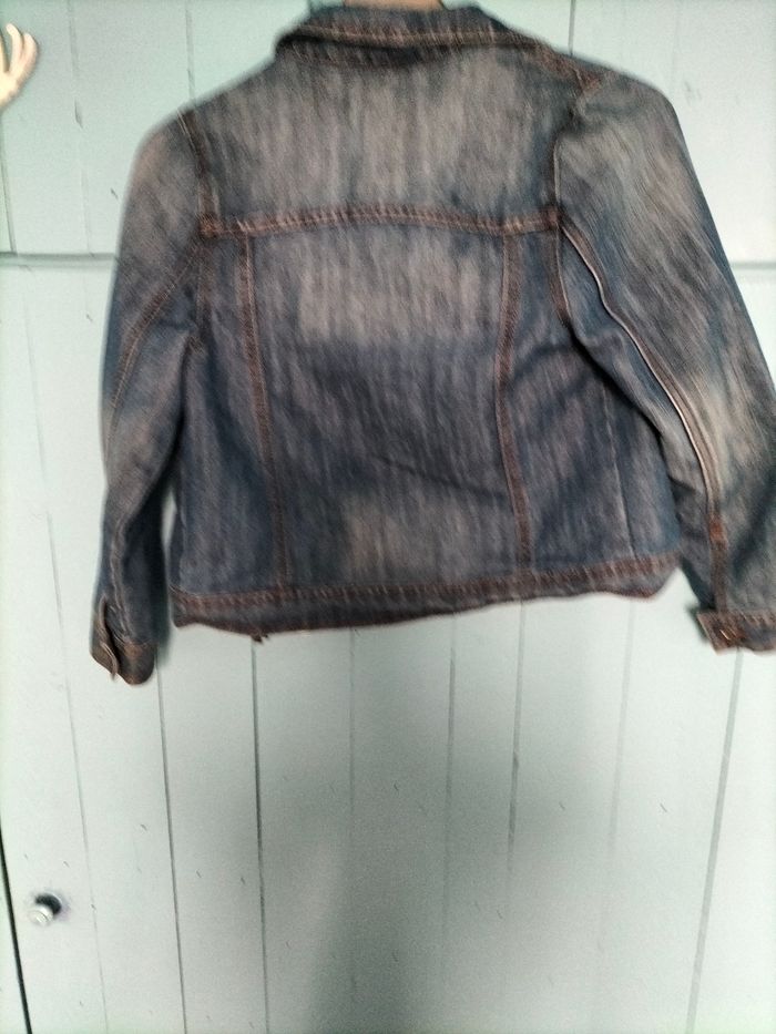Veste en jean taille 8 ans - photo numéro 2