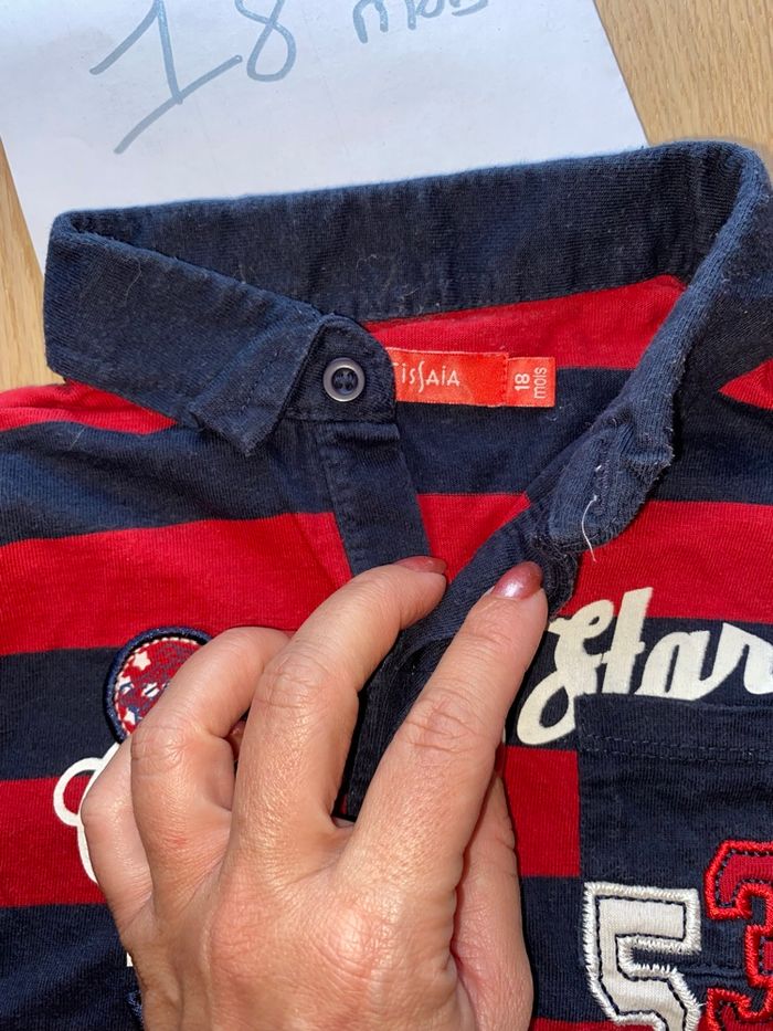 Polo rouge et noir – Tissaia – 18 mois