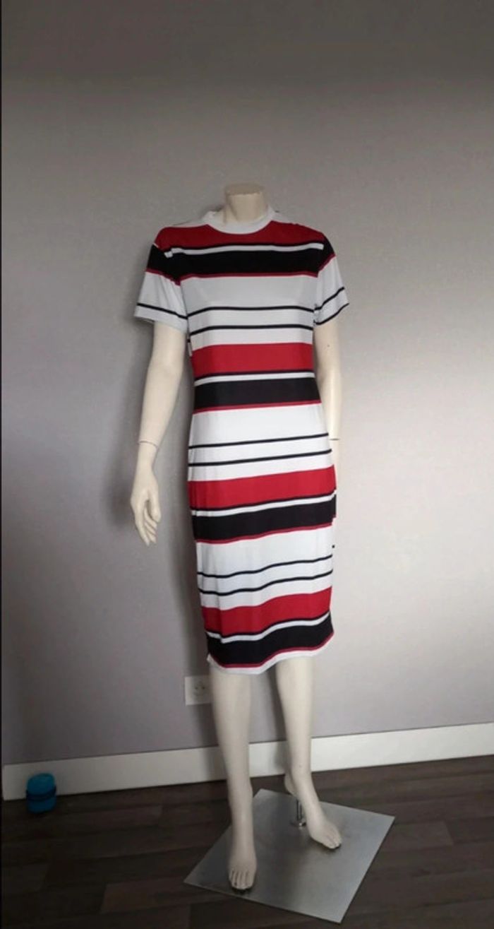 Belle robe légère XL - photo numéro 2