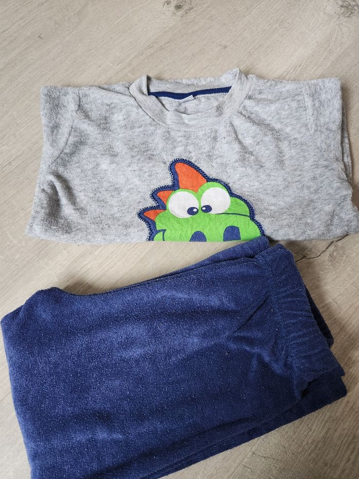 Pyjama en éponge dinosaure 3 ans - photo numéro 2