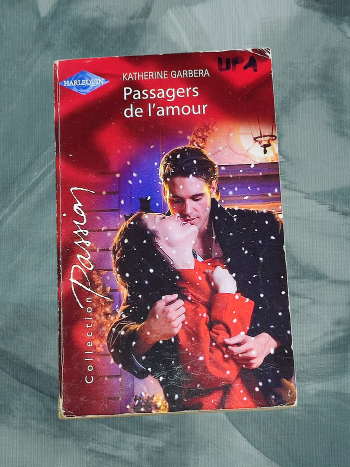 Livre : HARLEQUIN - 9 livres ( collection Passion ) - photo numéro 5